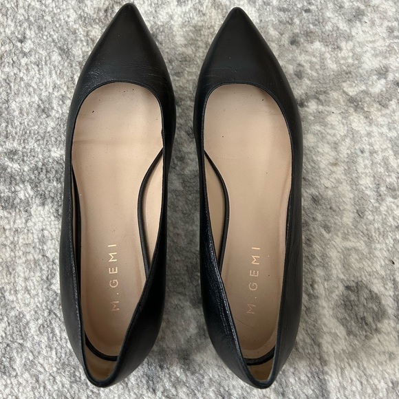 M Gemi Italian Leather Pointed Toe Flats size 38.5 - Picture 2 of 8